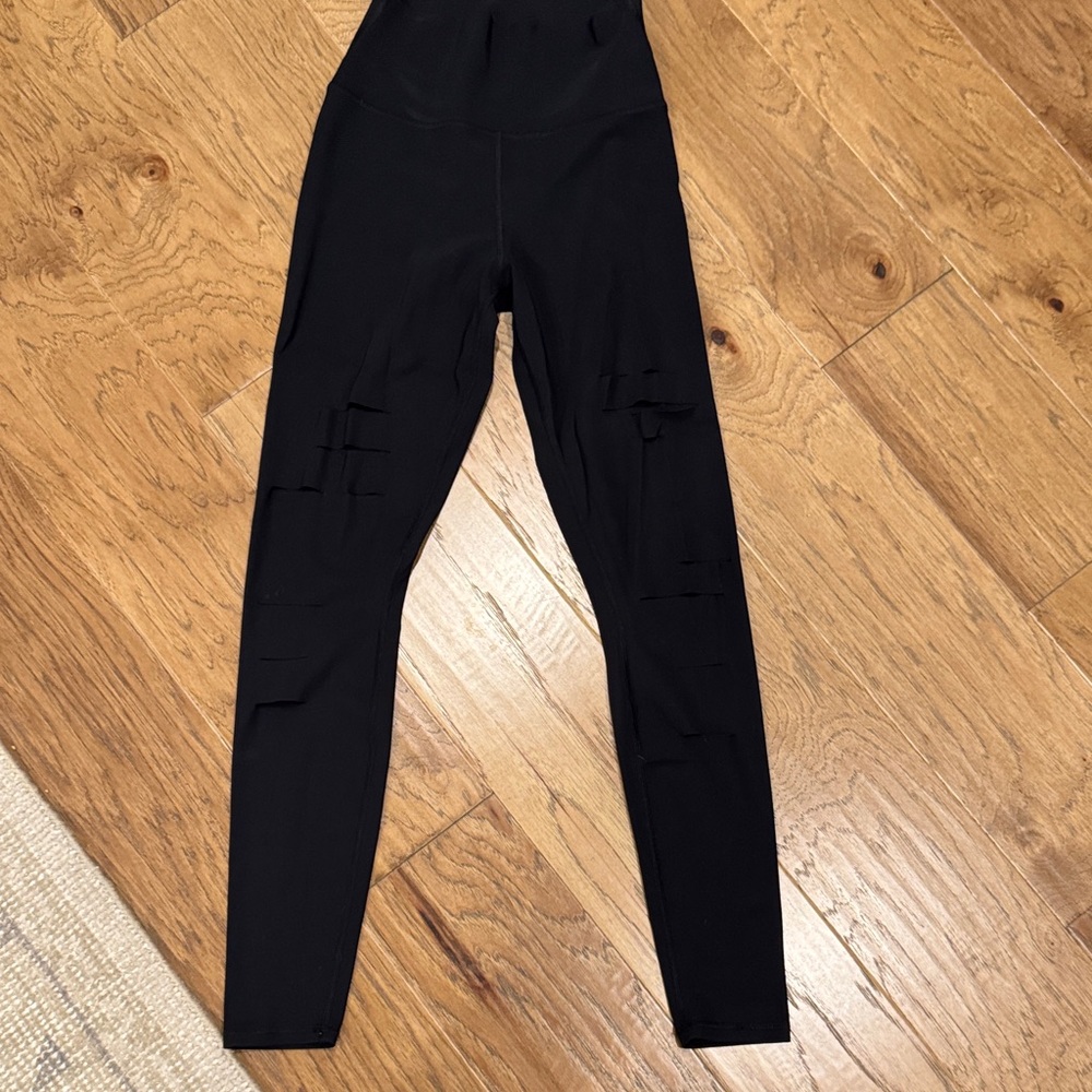 Alo distressed black leggings